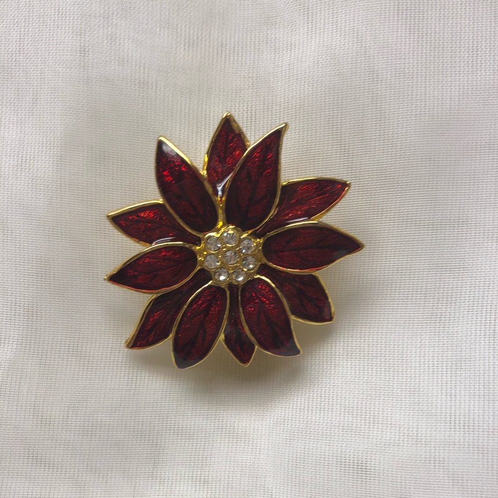 Poinsettia Brooch